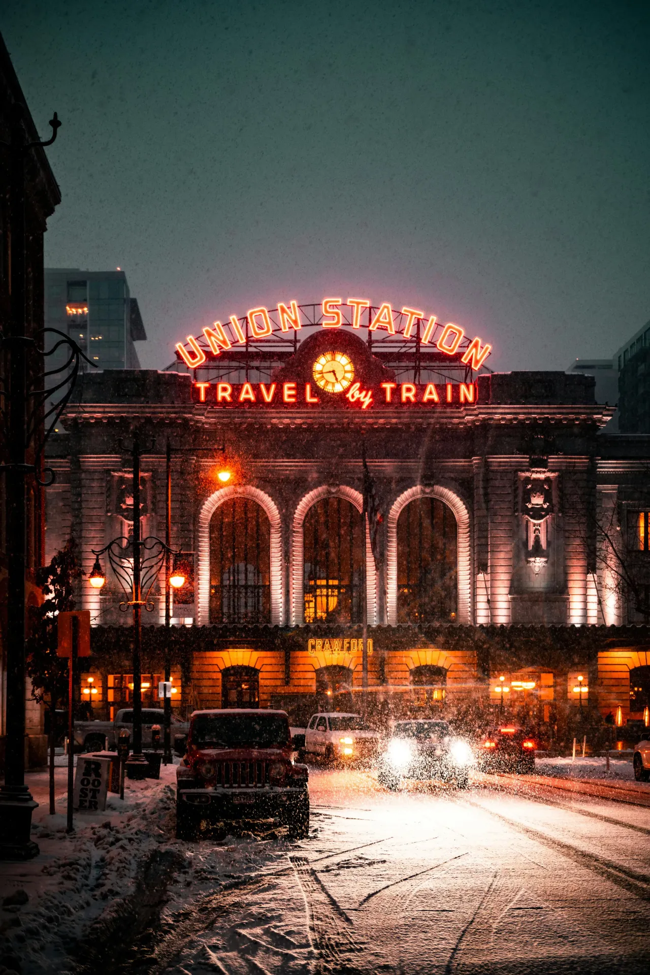 Couples dining and enjoying urban culture in Denver - romantic restaurants and local cuisine perfect for date nights