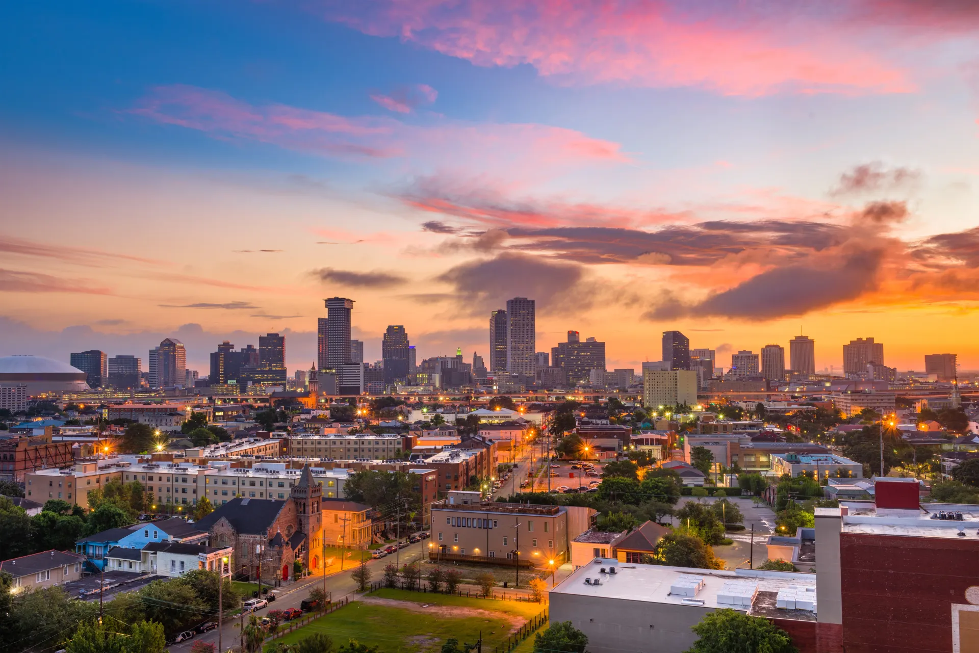 50+ Best New Orleans Date Ideas: Jazz, Food & French Quarter - Local date spots and romantic venues guide