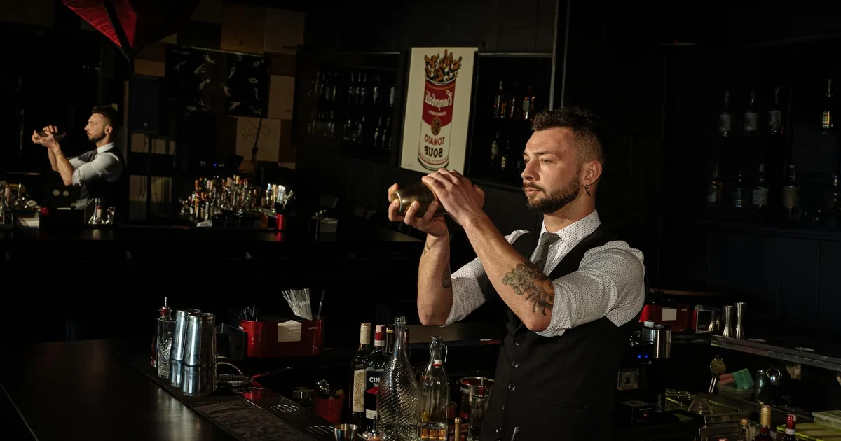 Noble Experiment speakeasy cocktail bar Gaslamp San Diego date