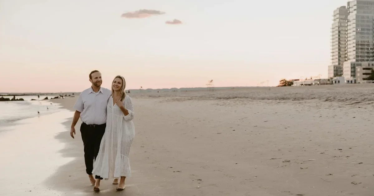 Hotel del Coronado Beach Coronado romantic date walk