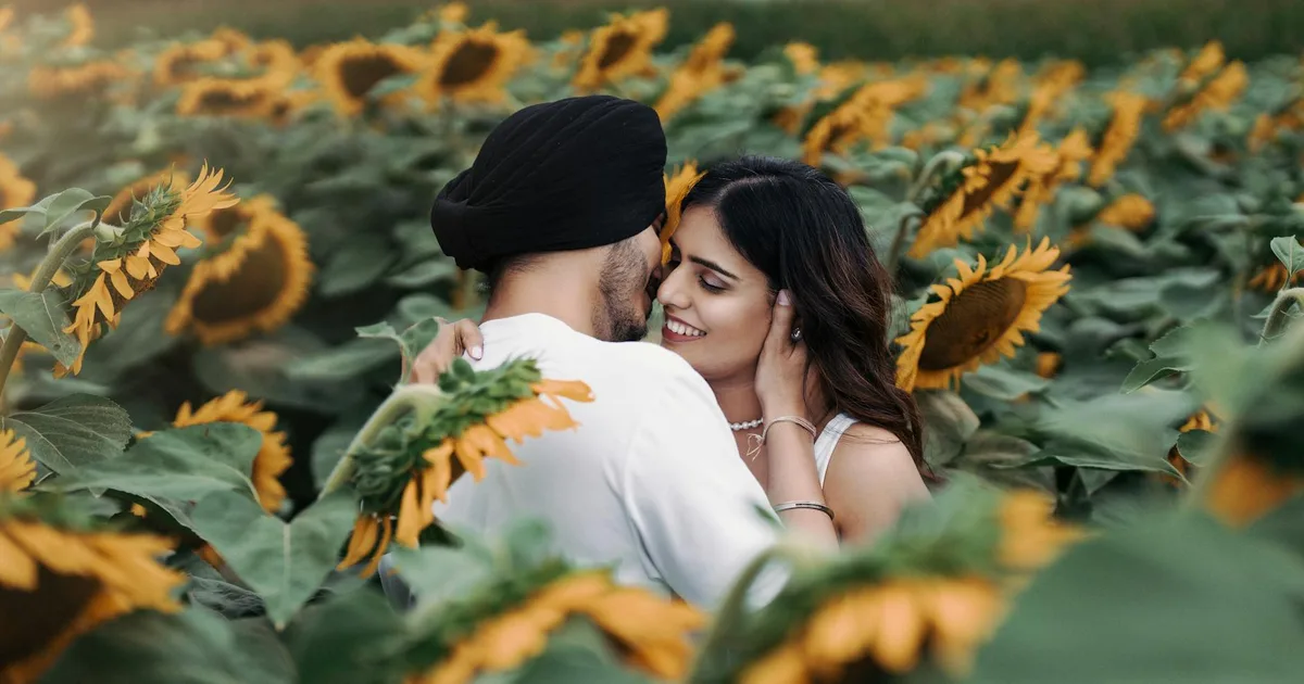 Wooden Shoe Tulip Festival Woodburn Oregon spring flowers Portland day trip